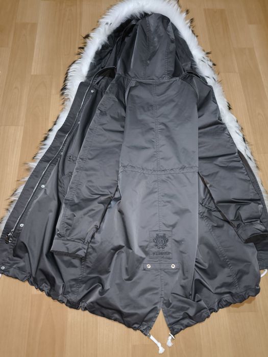 Парка с натуральным мехом