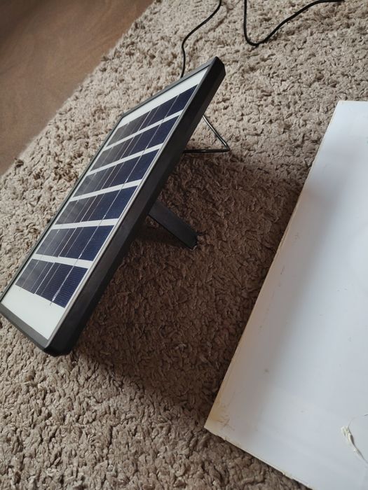 Panel solarny, ładowarka solarna