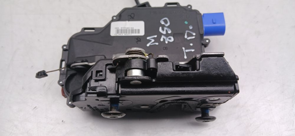 Fechadura / fecho porta trás direito SKODA Fabia II Hatchback (542, 5J