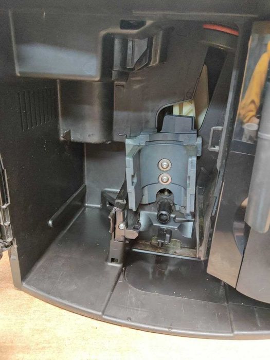 Кавоварка DeLonghi Magnifica EAM 3000