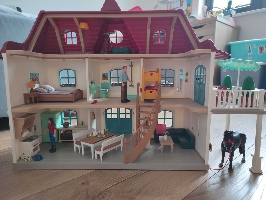 Schleich Horse Club Duże centrum jeździeckie 42416