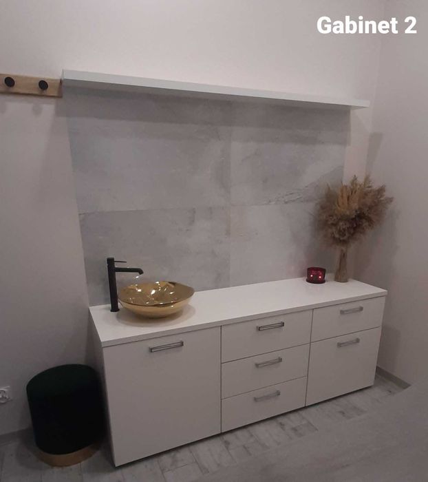 Wynajem gabinetu i stanowiska do makijażu w salonie kosmetycznym