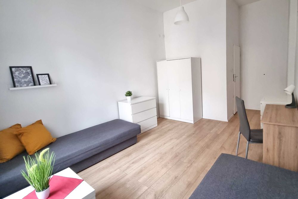 Centrum Katowic - Mikołowska | Duży pokój - 17 m2 | Bez prowizji