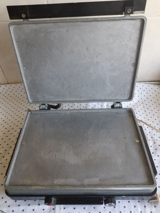 Электрошашлычница, гриль