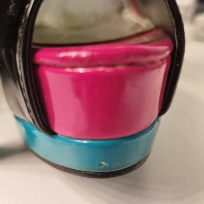 Wysokie Szpilki z kolorowymi wstawkami