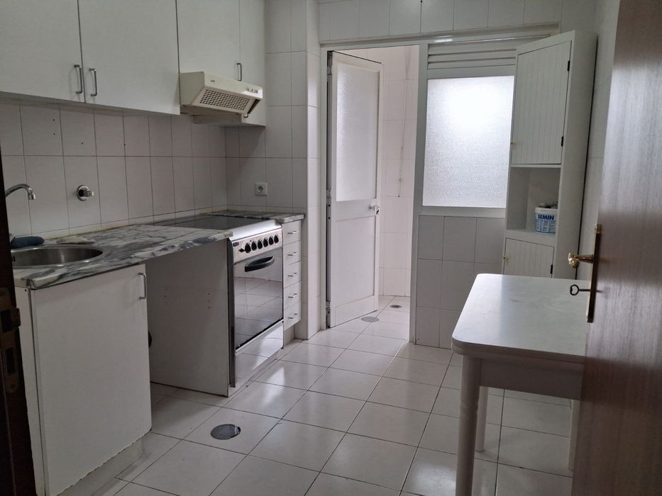 Apartamento T2 com lugar de garagem - Ermesinde