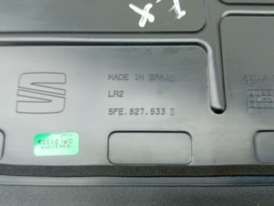Spoiler / aileron da tampa da mala SEAT Leon Sportstourer (KL8)