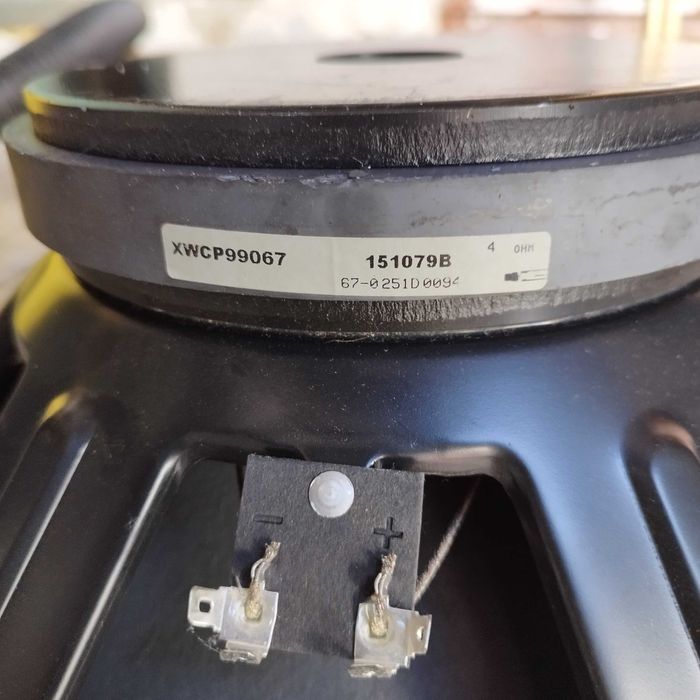 Altifalantes/colunas Grampian / RCA / Marshall / B&W / Celestion Rola