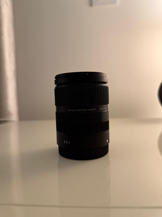 Sigma 18-50mm f/2.8 DC DN