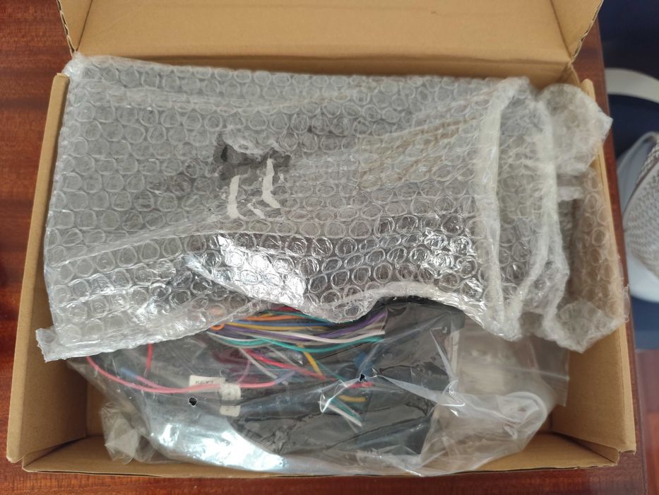 Rádio Android BMW E39 - E53 com carplay,• GPS BLUETOOTH + câmara