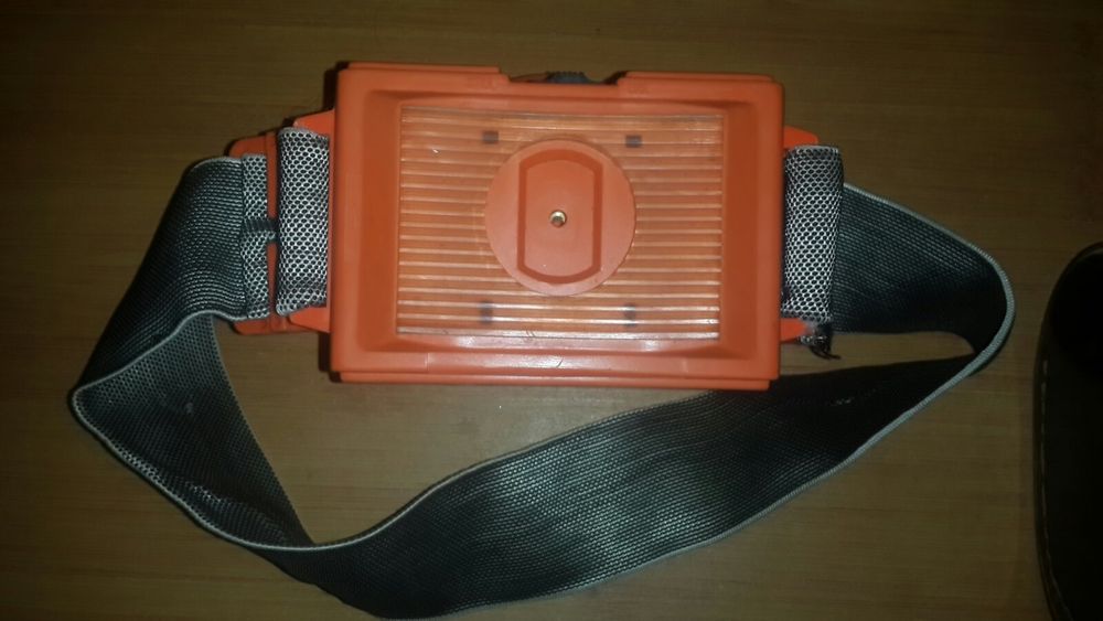 Електрокип'ятильник побутовий