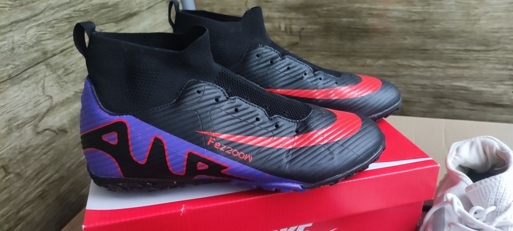 Сороконожки майже нові