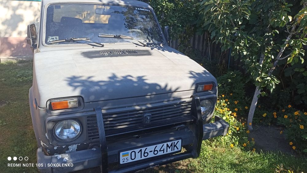 Продаж ВАЗ - 2121