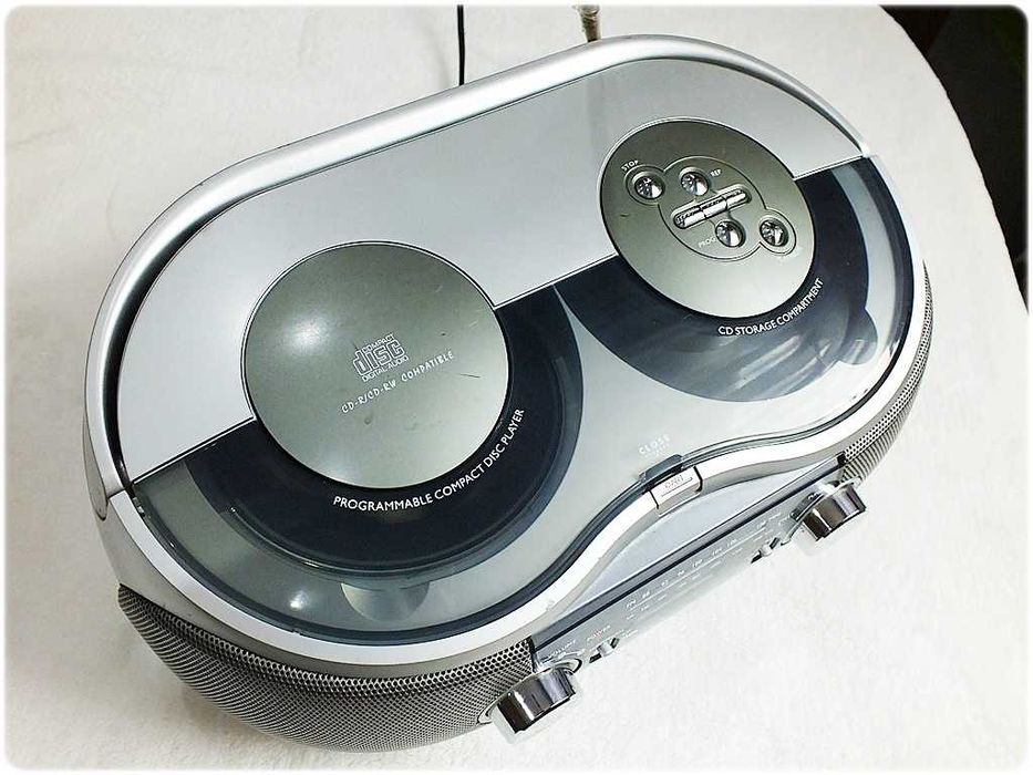 Radioodtwarzacz CD CLATRONIC SR-573 Fajne zgrabne Radio CD