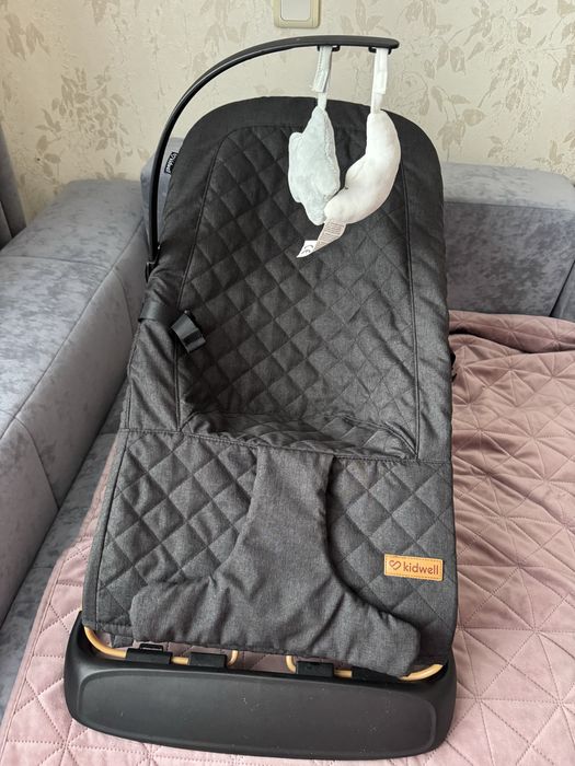 Дитячий шезлонг Kidwell