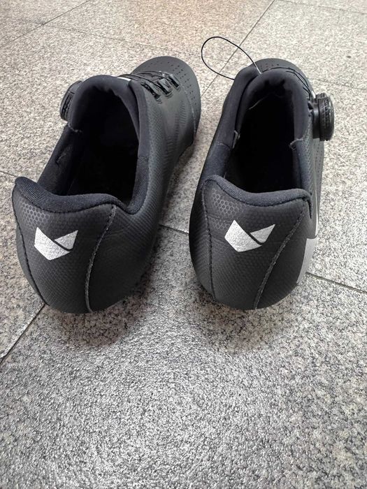 Sapatos de Ciclismo Catlike Whisper Carbon