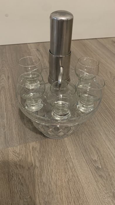 Хрустальный графин(тиш-бар)с помпой