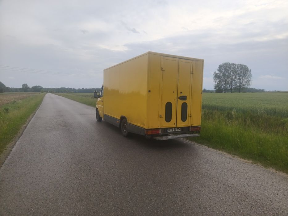 MERCEDES  Maxs camper foodtruck