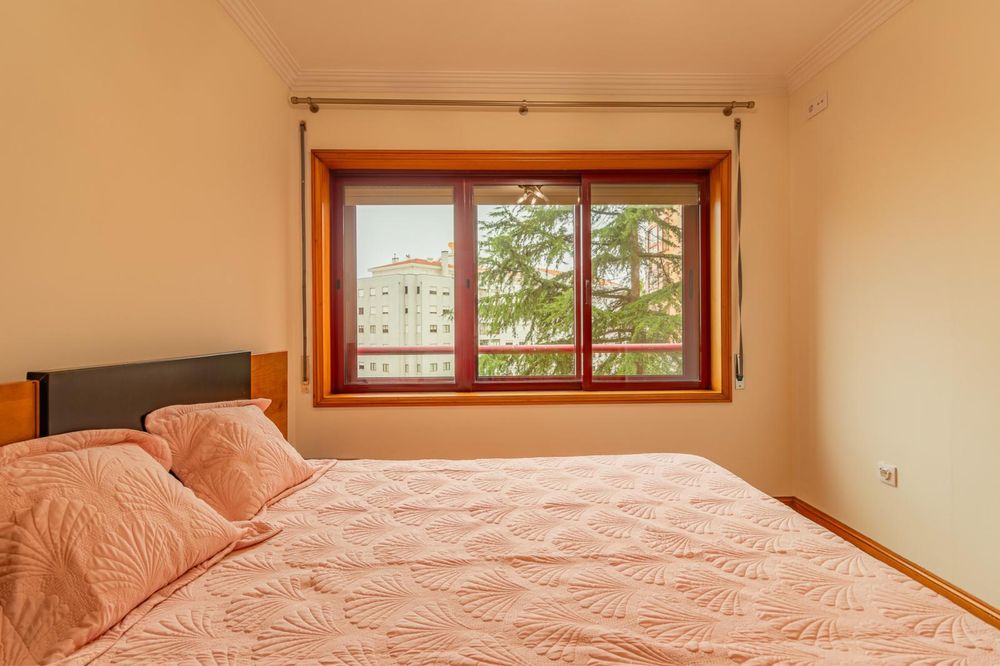 Quarto para arrendar