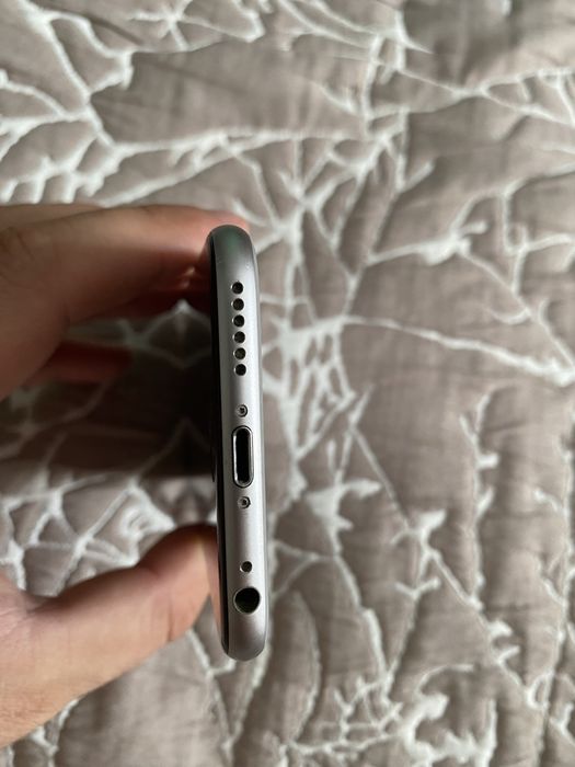 Айфон 6s не кручений