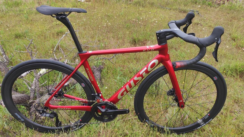 Bicicletas Gusto Carbono NOVAS