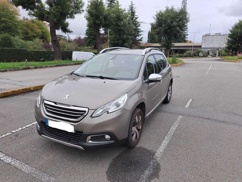 Carrinha peugeot 2008 1.2 PureTech Allure 2016