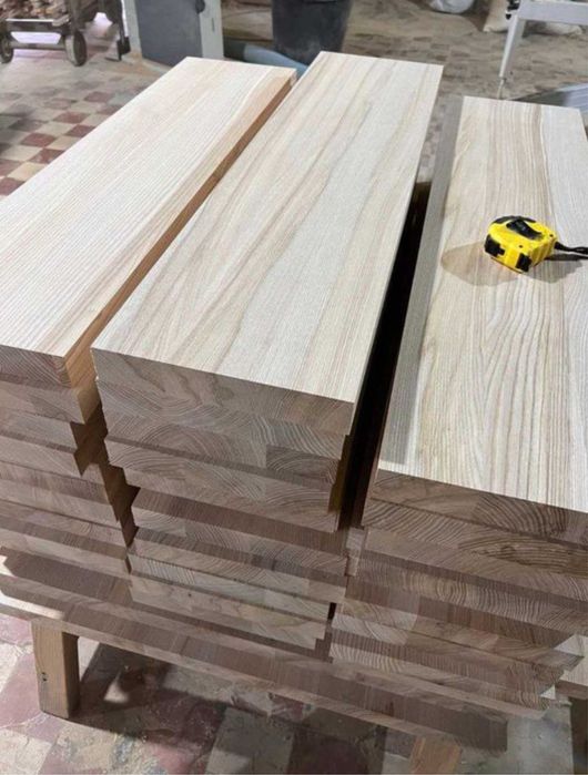 Сходи з ясена та дуба|Виготовлення під замовлення|Сходинки|Підсходинки