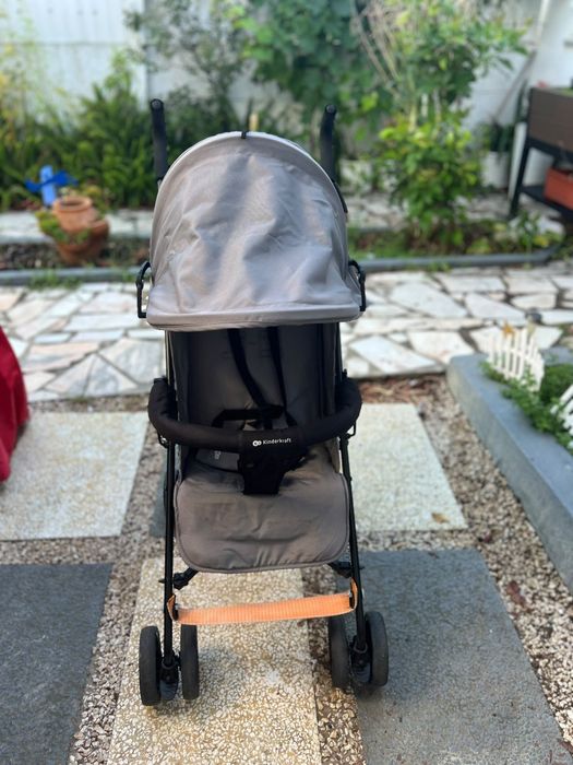 Carro de bebé usado