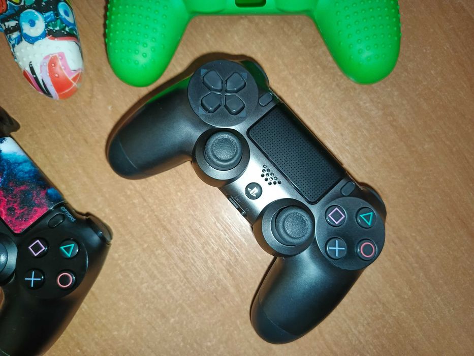 Opигинaльный геймпад/джойстик Sony DualShock 4 V1 и V2 для PS4 и PC