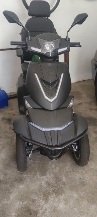 Scooter mobilidade elétrica MEV 4Q