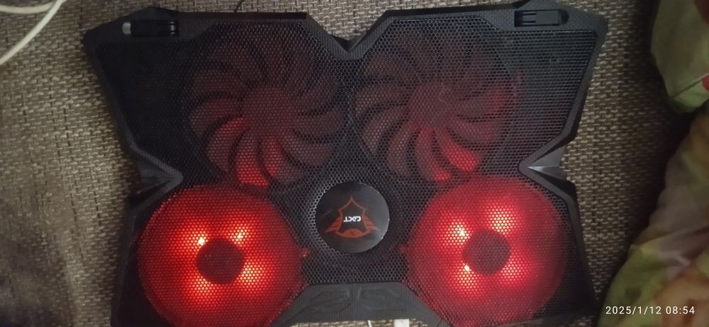 Продам подставку для ноутбука GXT 278