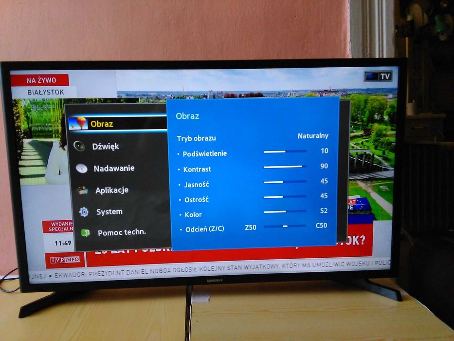 tv samsung 32 cali  UE32M5002AK Led  DVBT-2  HEVC , jak nowy