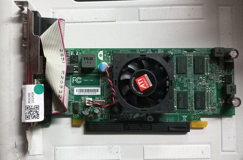 Placas gráficas impecáveis64751022374401122