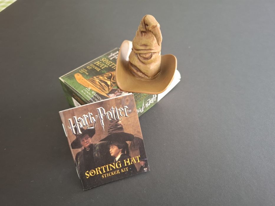 Harry Potter caixa chapéu seleccionador + autocolantes NOVO PORTES GRÁ