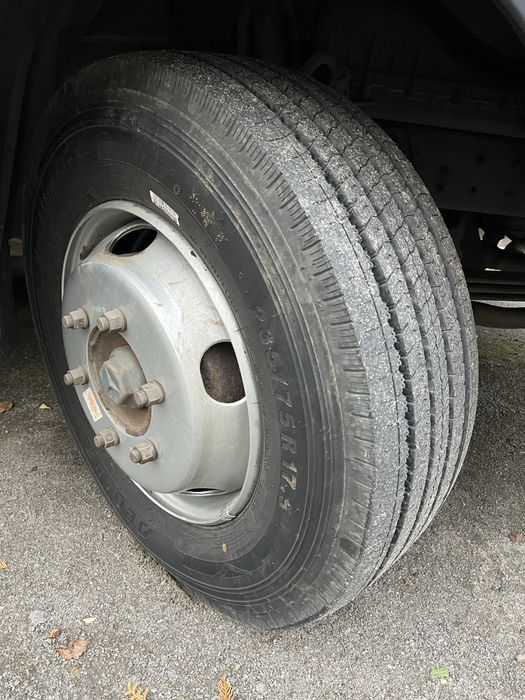 Мерседес- бенс 817D TDI