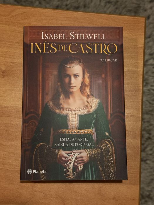 Livro Inês de Castro de Isabel Stilwell