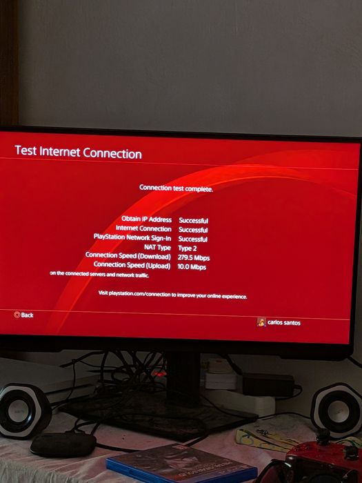 PS4 Pro em bom estado