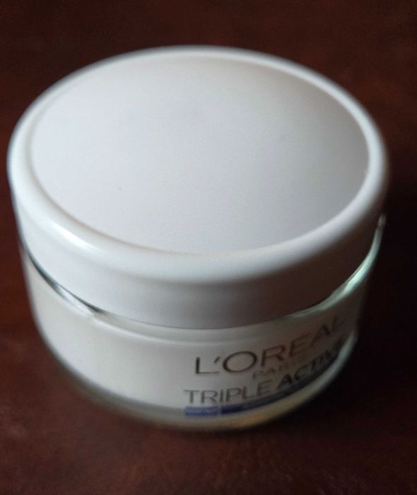 Nowy krem na noc L’Oréal Paris Triple Active, 50 ml