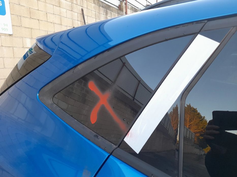 Vidro do painel trás direito FORD Kuga III (DFK)