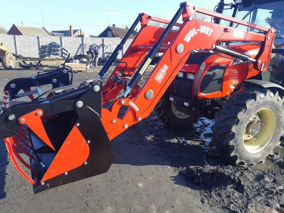 Ładowacz czołowy TUR 4 1500kg udźwigu transport montaż