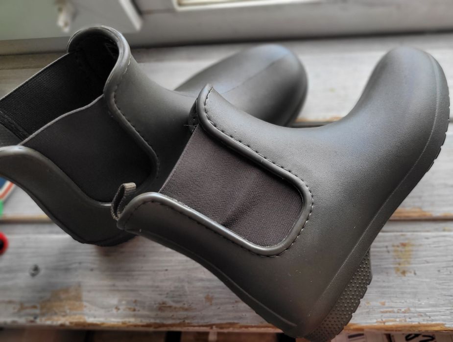 Гумові чоботи Crocs Freesail Chelsea Boot W5