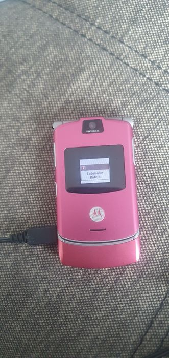 Motorola  V3i stan dobry dobry
