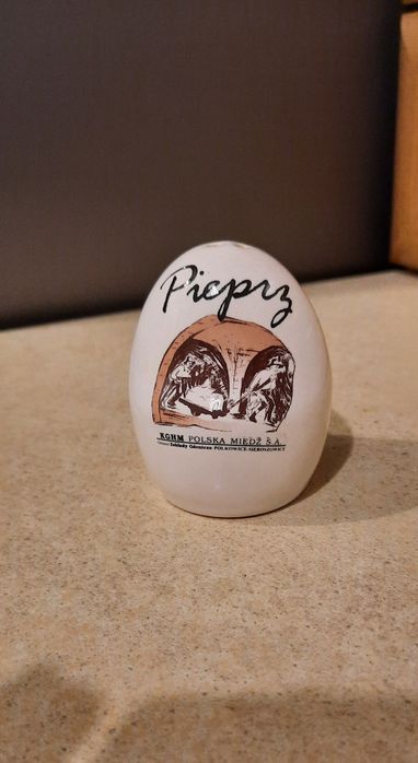 Porcelanowa pieprzniczka KGHM