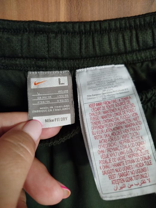 Spodenki krótkie męskie Nike rozmiar L stan bardzo dobry