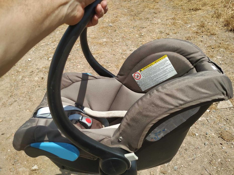 cadeira de bebé auto e para carrinho