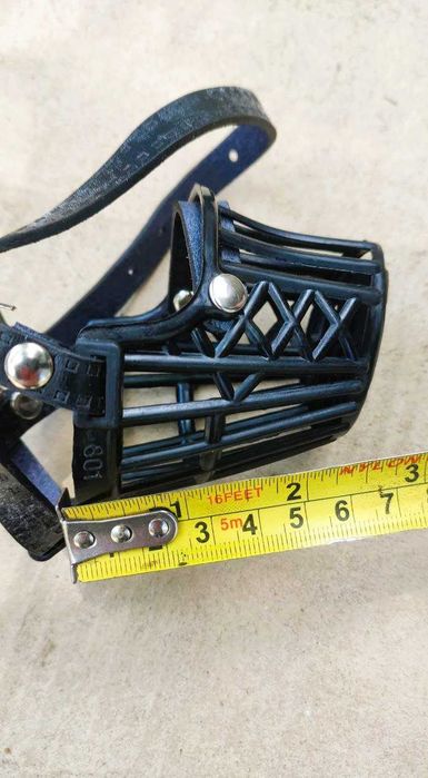 намордник на невеличкого песика, до 10-12 кг, недорогий намордник