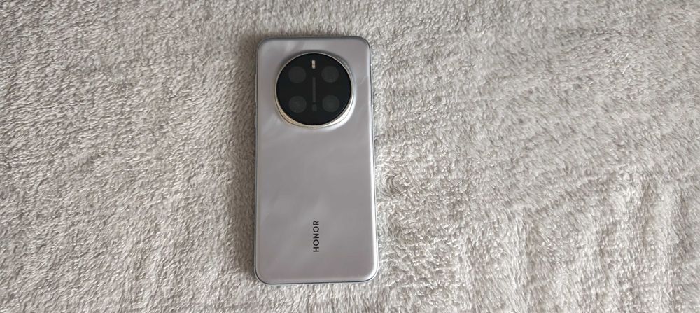 Honor Magic 7 Pro na gwarancji