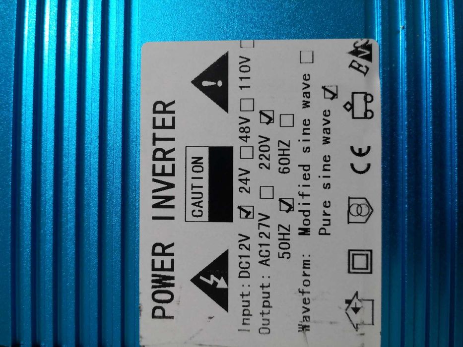 Інвертор ESC300S з зарядним пристроєм типа упс