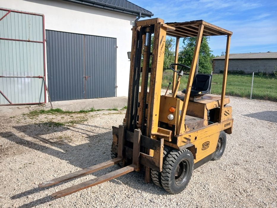 Wózek widłowy Gpw 3p