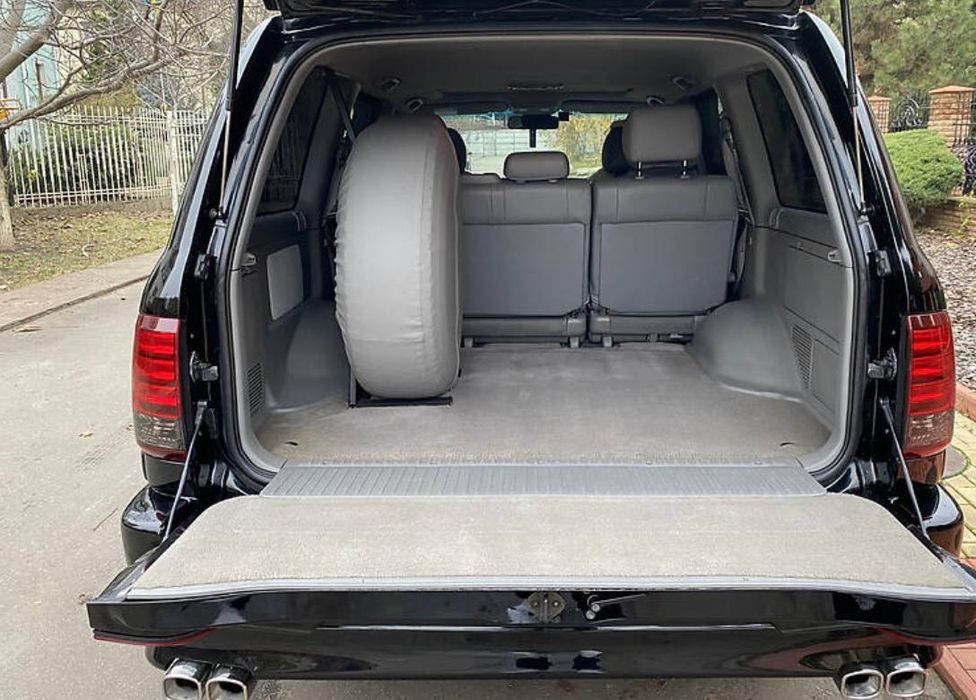 Продам Toyota land Cruiser 100